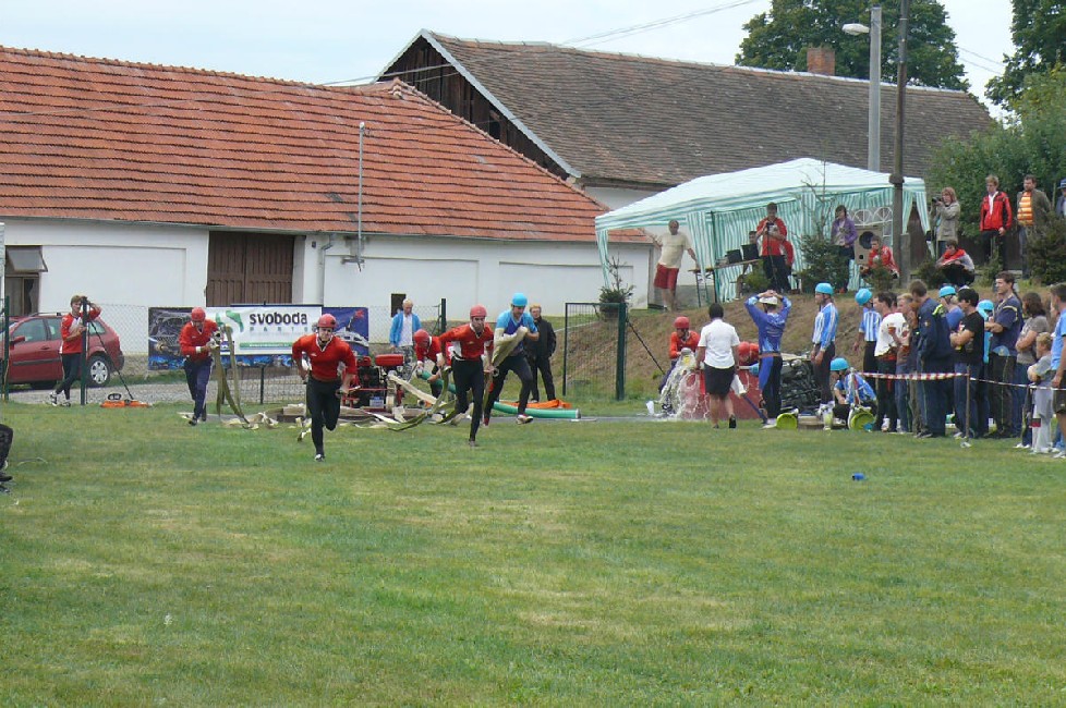 Start družstva ze sousední obce Strachoňovice